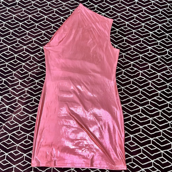 Short temper mini dress- Peach - Picture 3 of 4